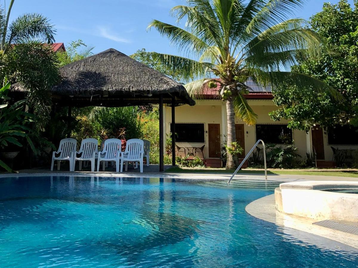 Strutz Art Garden Resort Bangued Exterior foto